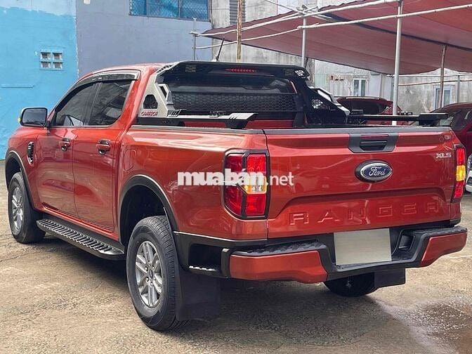 Ford Ranger Nextgen 4x2. Trả trước 200 NHẬN XE