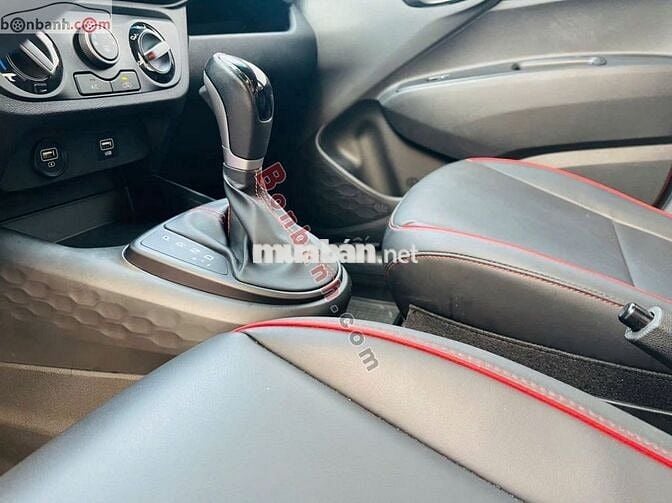 Hyundai i10 1.2 AT 2022 - 388 Triệu