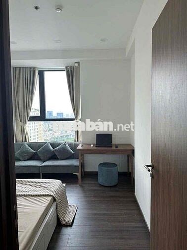 CĂN HỘ VIEW PHÁO HOA, THIẾT KẾ ĐẸP, 2PN2WC, LÔGIA TÁCH BIỆT, SÁT Q.1