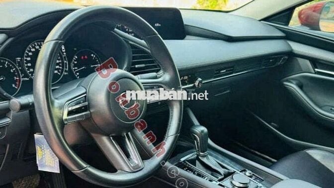 Xe Mazda 3 1.5L Luxury 2021 - màu đỏ đẹp sang