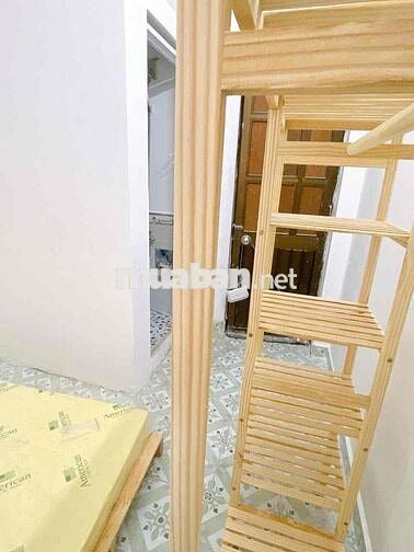 Phòng máy lạnh lầu 1 full nội thất gần Cao thắng Chính chủ