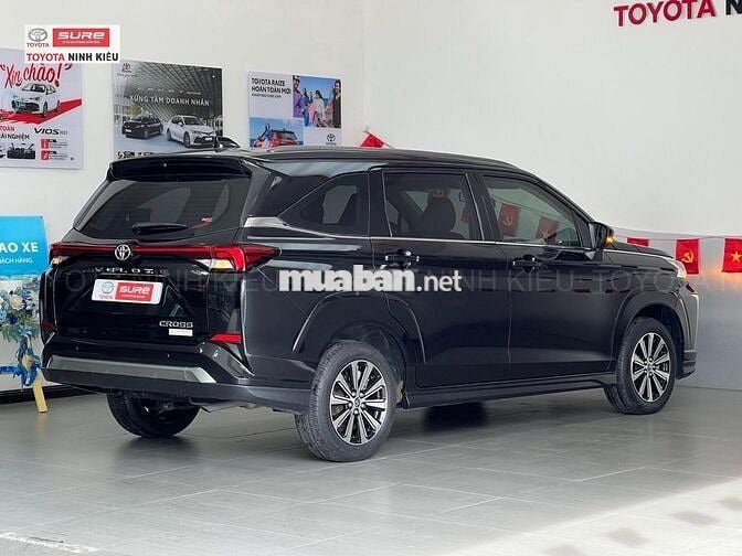 Veloz Cross 2022 CVT - 71000 km. Xe Nhập Indo