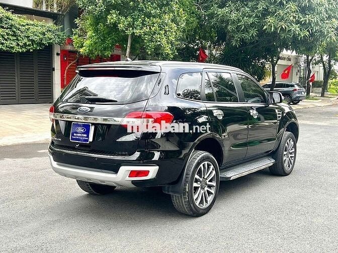 Ford Everest Titan 4x2 2022 - 98000 km