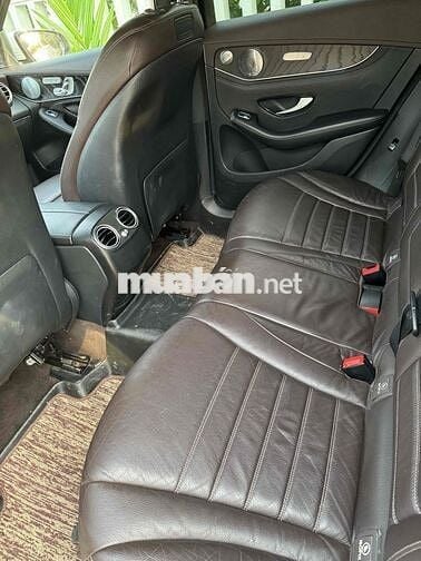 GLC300 4matic 2017
