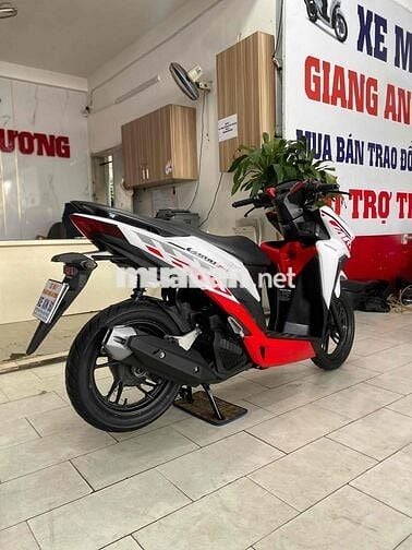 Honda Vario 150 đk 2021 màu trắng đỏ chính chủ