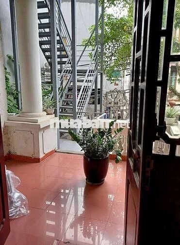 Bán Nhà Trích Sài Tây Hồ 220m2 m mặt tiền 10,5m 84,8 Tỷ