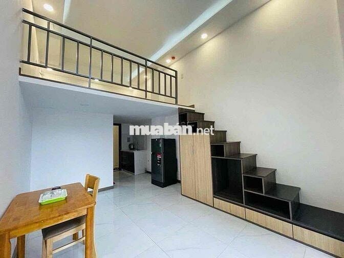 Cho Thuê Duplex Ban Công Nơ Trang Long Gần Bến Xe Miền Đông