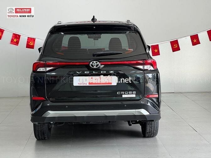 Veloz Cross 2022 CVT - 71000 km. Xe Nhập Indo