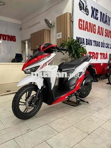 Honda Vario 150 đk 2021 màu trắng đỏ chính chủ
