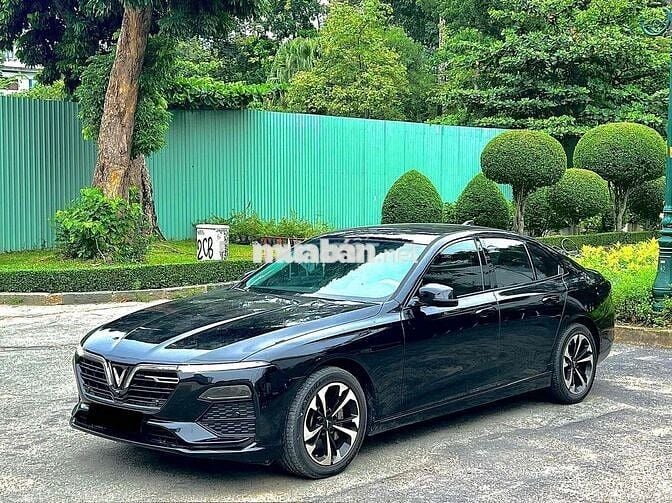 VinFast Lux A2.0 2019 - 37666 km