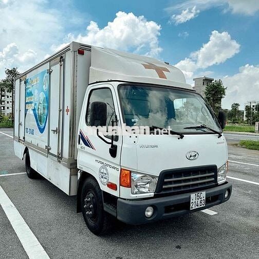 Hyundai 2016 - 7600 km