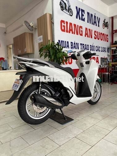 Honda Sh 125 cbs đk 2022 màu trắng đen BSTP