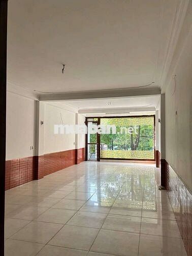 Mặt Phố Tân Mai-Đền Lừ 80m², 6 Tầng, Thang máy, Vỉa hè siêu rộng