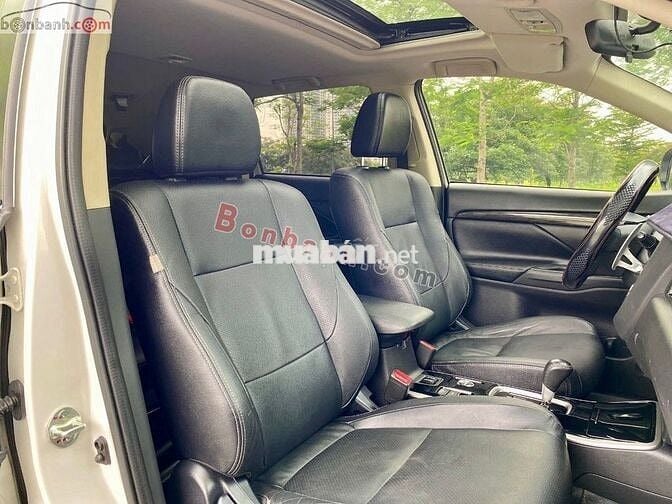 Mitsubishi Outlander 2.4 CVT Premium 2019