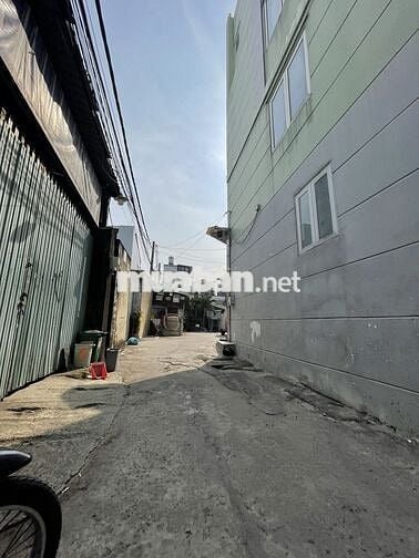 Cho thuê nhà hẻm 296 Tây Thạnh, 4x14m, Lửng, Giá 7tr5