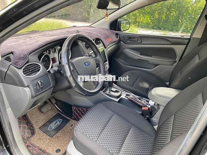 Ford Focus 2012 1.8 AT - 64000 km