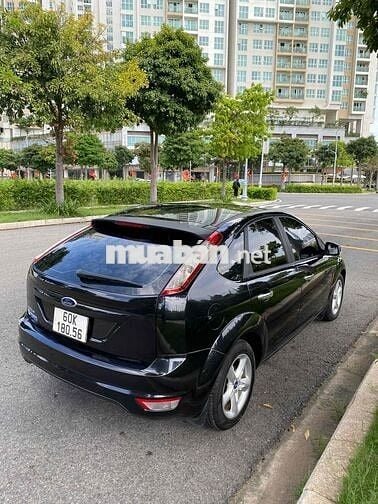 Ford Focus 2012 1.8 AT - 64000 km