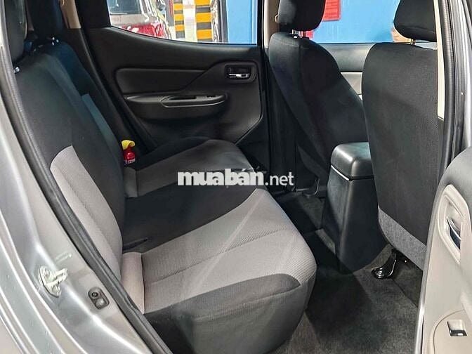 Mitsubishi Triton 2015 4x2 AT - 60000 km