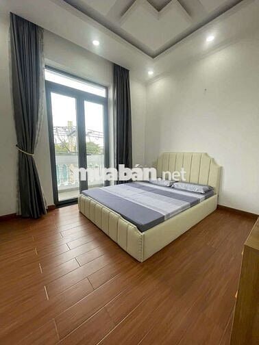 NHÀ MỚI XÂY 4X18M 1 LỮNG 3 LẦU CÓ MÁY LẠNH GIÁ TỐT