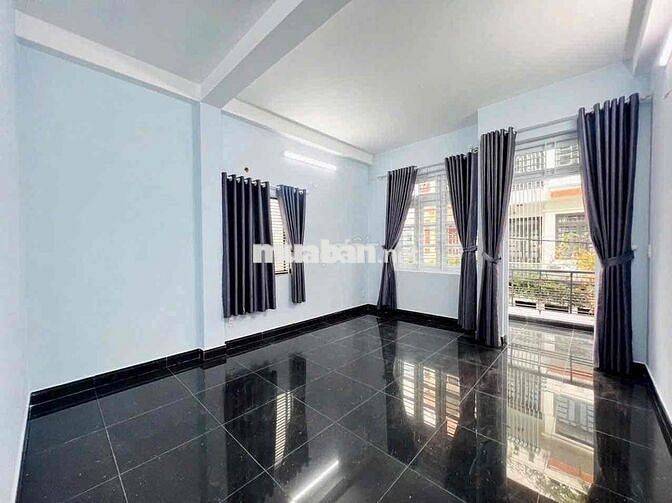 nhà trệt 2 lầu3 pn 4 wc hẻm xe hơi