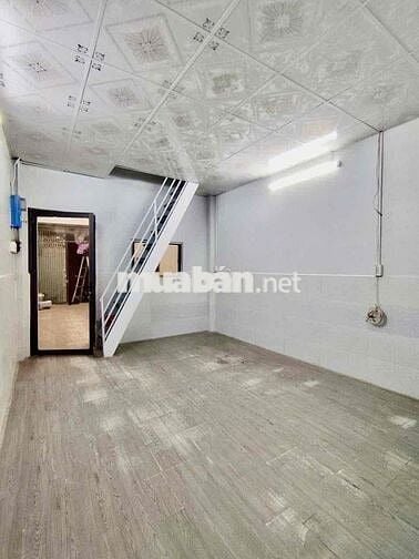🏡 Nhà cho thuê  đường xe hơi 🚘🚖 phường Chánh Hưng q8  gần chợ  Nhị Thi