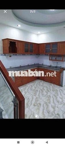 càn cho thuê nhà mặt tiền cầu suối liên ấp 26 giá rẻ đậu xe hơi trong