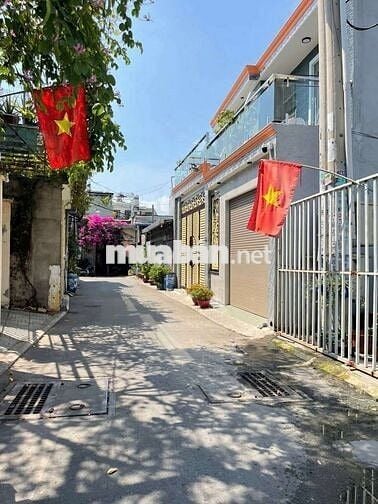 Đất đẹp mặt tiền Nguyễn Hiền gần chợ Xóm Vắng và kcn Sóng Thần Dĩ An