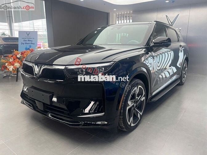 Bán xe VinFast VF9 Plus 2023