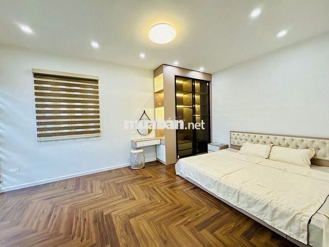 Bán Nhà Hồng Tiến - Tuyến Chính Cầu Trần Hưng Đạo - 4 Tầng - Giá Có TL