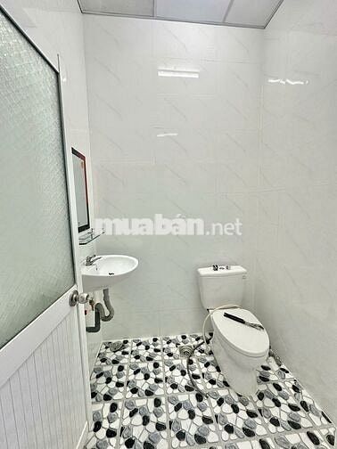 Mặt bằng trệt 2 mặt tiền 1PN đường Trần Nam Phú chỉ 12 triệu