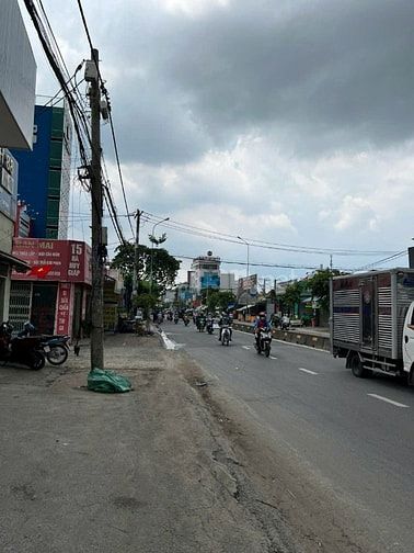 Bán 750m2 đất thổ cư mặt tiền hà huy giáp-Q12