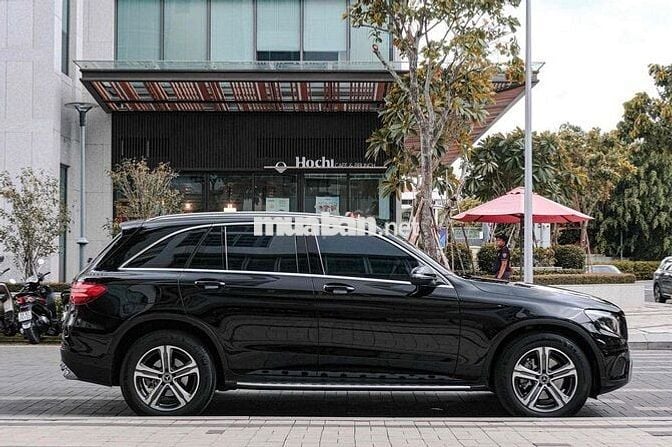 Mercedes GLC 200 model 2019 cực đẹp