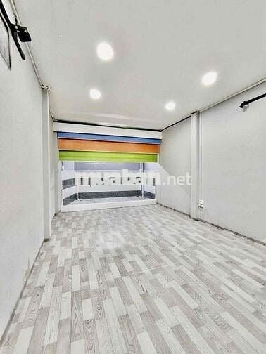 🏡 Nhà cho thuê  đường xe hơi 🚘🚖 phường Chánh Hưng q8  gần chợ  Nhị Thi