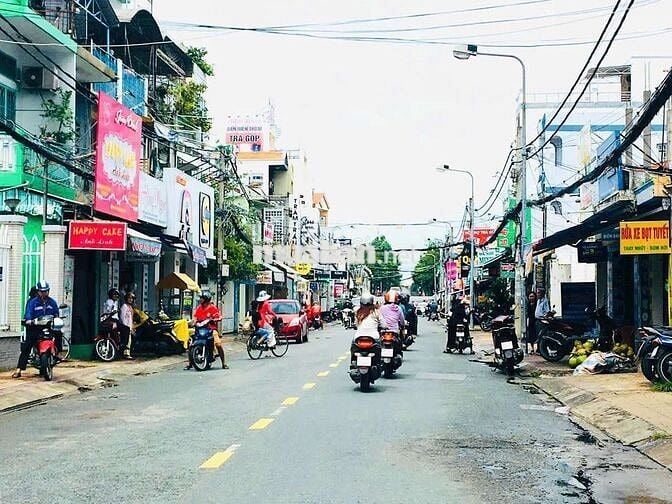 NHÀ 1 TRỆT 2 LẦU - MẶT TIỀN ĐƯỜNG XÔ VIẾT NGHỆ TỈNH , TP CẦN THƠ