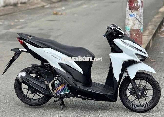 vario125/2021 trắng đen nợ xấu đưa 20tr ạ