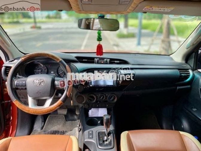 Toyota Hilux 2.4E 4x2 AT 2019