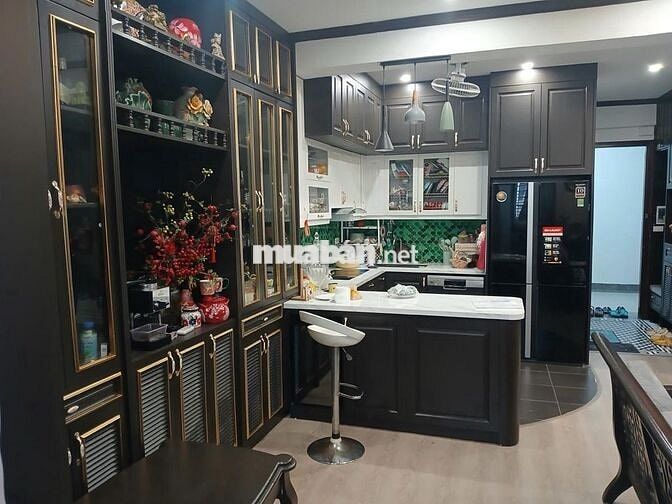 Bán căn hộ toà B10A, Nam Trung Yên, 71m2, full nội thất, giá 4,95 tỷ