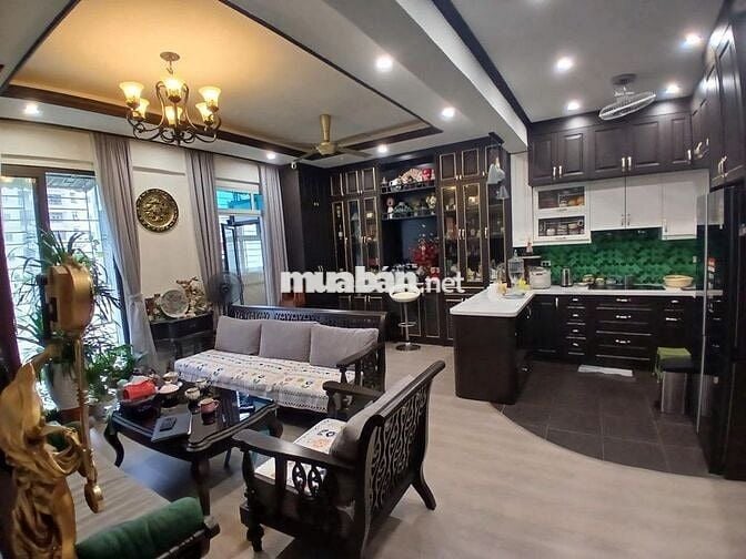 Bán căn hộ toà B10A, Nam Trung Yên, 71m2, full nội thất, giá 4,95 tỷ