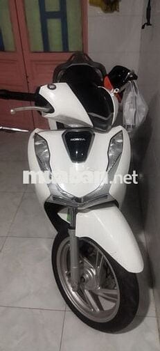 Sh 150I ABS mua năm 2022 chính chủ mới 97%