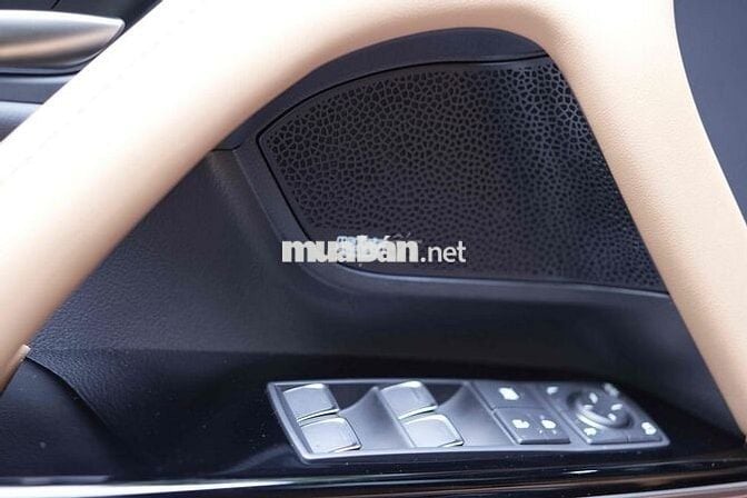 Lexus LX600 Urban sản xuất 2025 - 4750 km