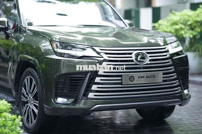 Lexus LX600 Urban sản xuất 2025 - 4750 km