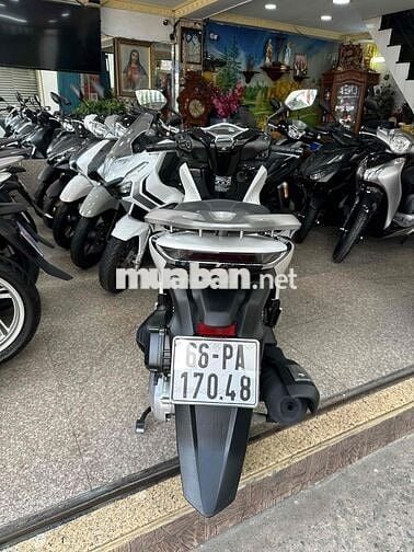 SH 125i Mẫu 2024 Smartkey Trắng Đen BST Chính Chủ