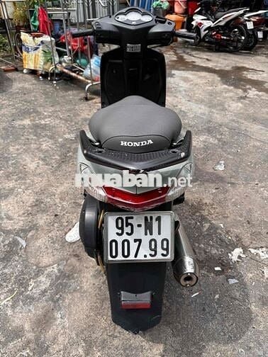 bán dylan 150 xe còn đẹp máy êm