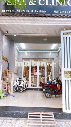 Bán nhà mặt tiền trấn hoàng na