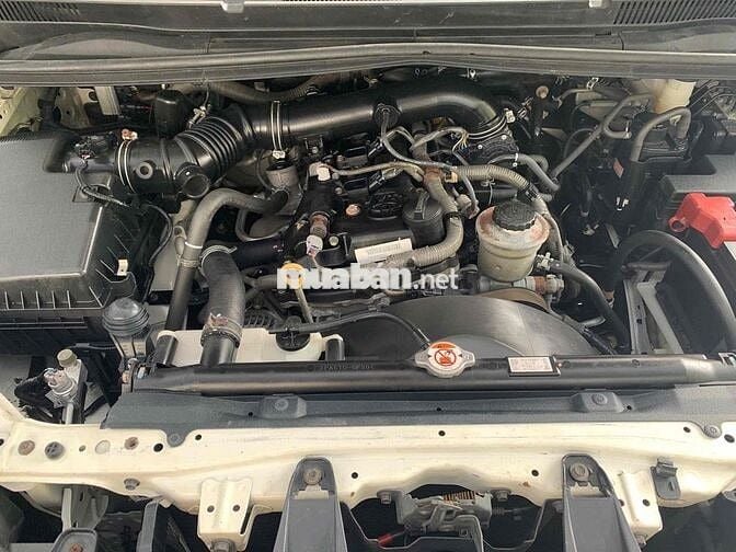 Toyota Innova 2019 2.0G - 119000 km