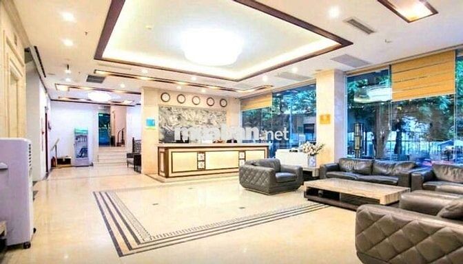 Bán Nhà Lô Góc Mặt Phố Trần Thái Tông 160m2 13 tầng mặt tiền 25m 199Ty