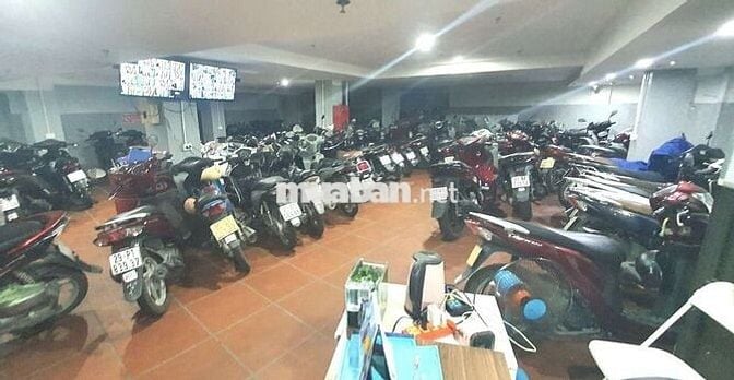 Bán Nhà Trần Thái Tông Cầu Giấy 305m2  98 Phòng thu 600tr Tháng