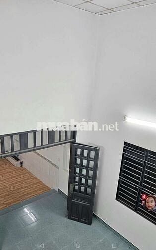 NHÀ HẺM XE HƠI 4X14 CÓ GÁC 2PN VỪA Ở VỪA BUÔN BÁN HẺM HUỲNH TẤN PHÁT