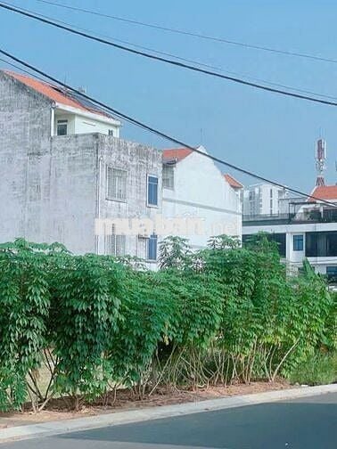 THIẾU VỐN ĐẦU TƯ CẦN BÁN GẤP NỀN ĐẤT KDC13A HỒNG QUANG 140m2 38tr/m2