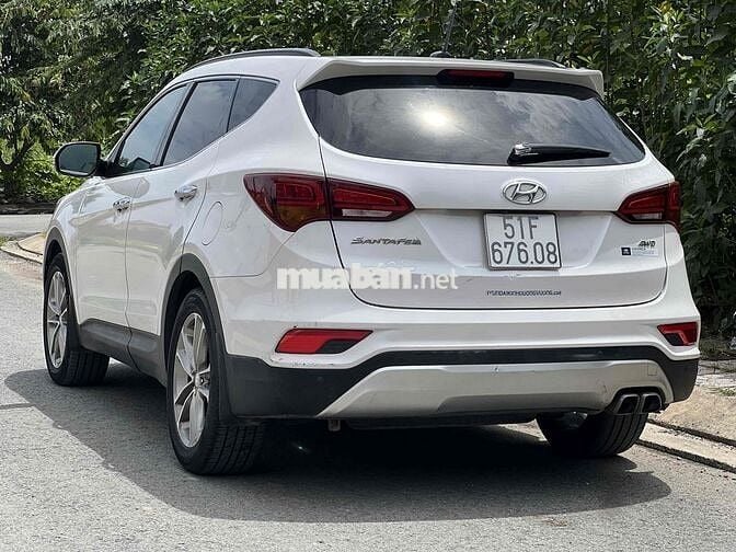 Hyundai Santa Fe 2016 2.4 AT 4 WD - 95000 km